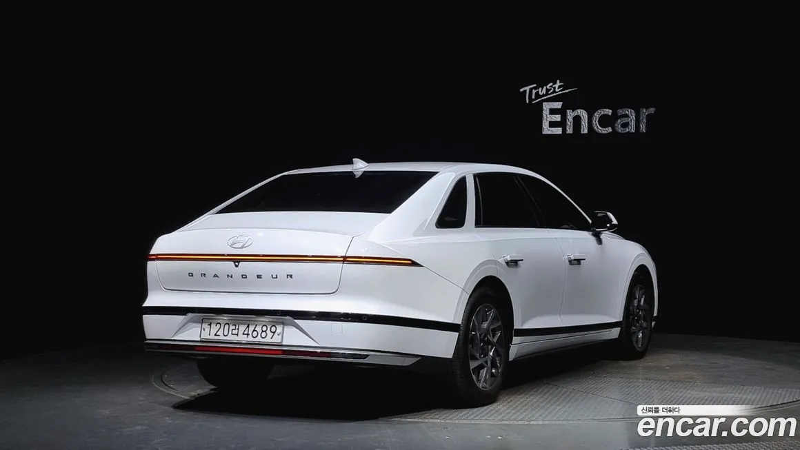 Hyundai Grandeur (GN7) 2024 Белый из Кореи, фото 2