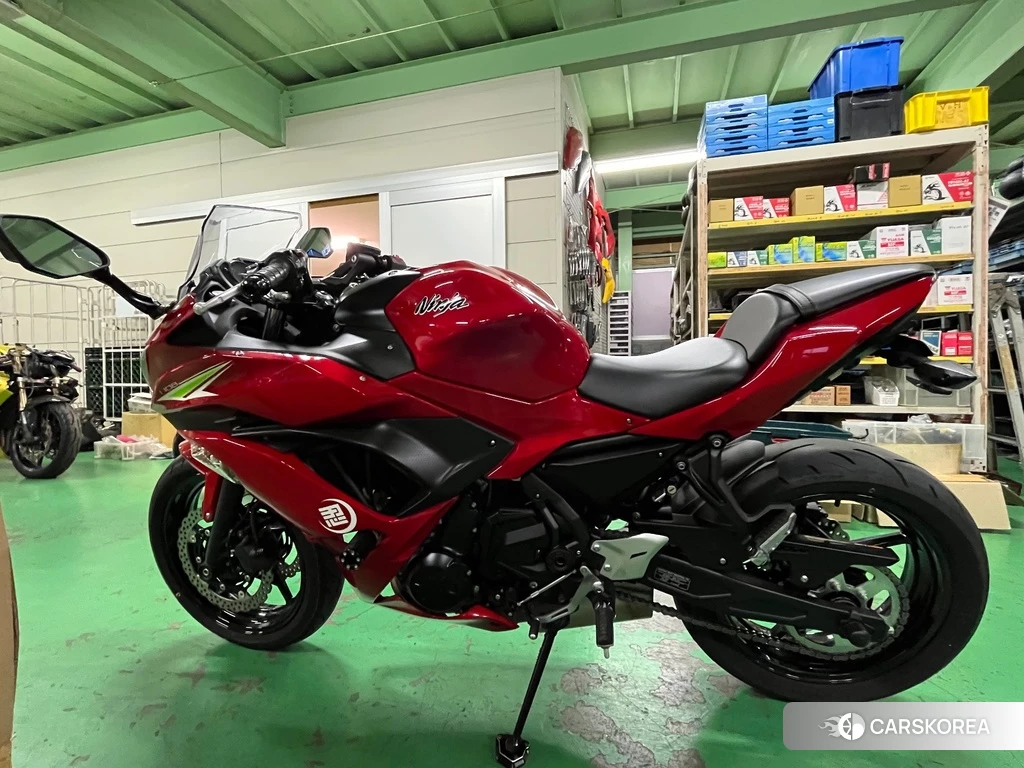 Проданный Kawasaki NINJA 650 ABS id 4171354 из Японии, фото 2