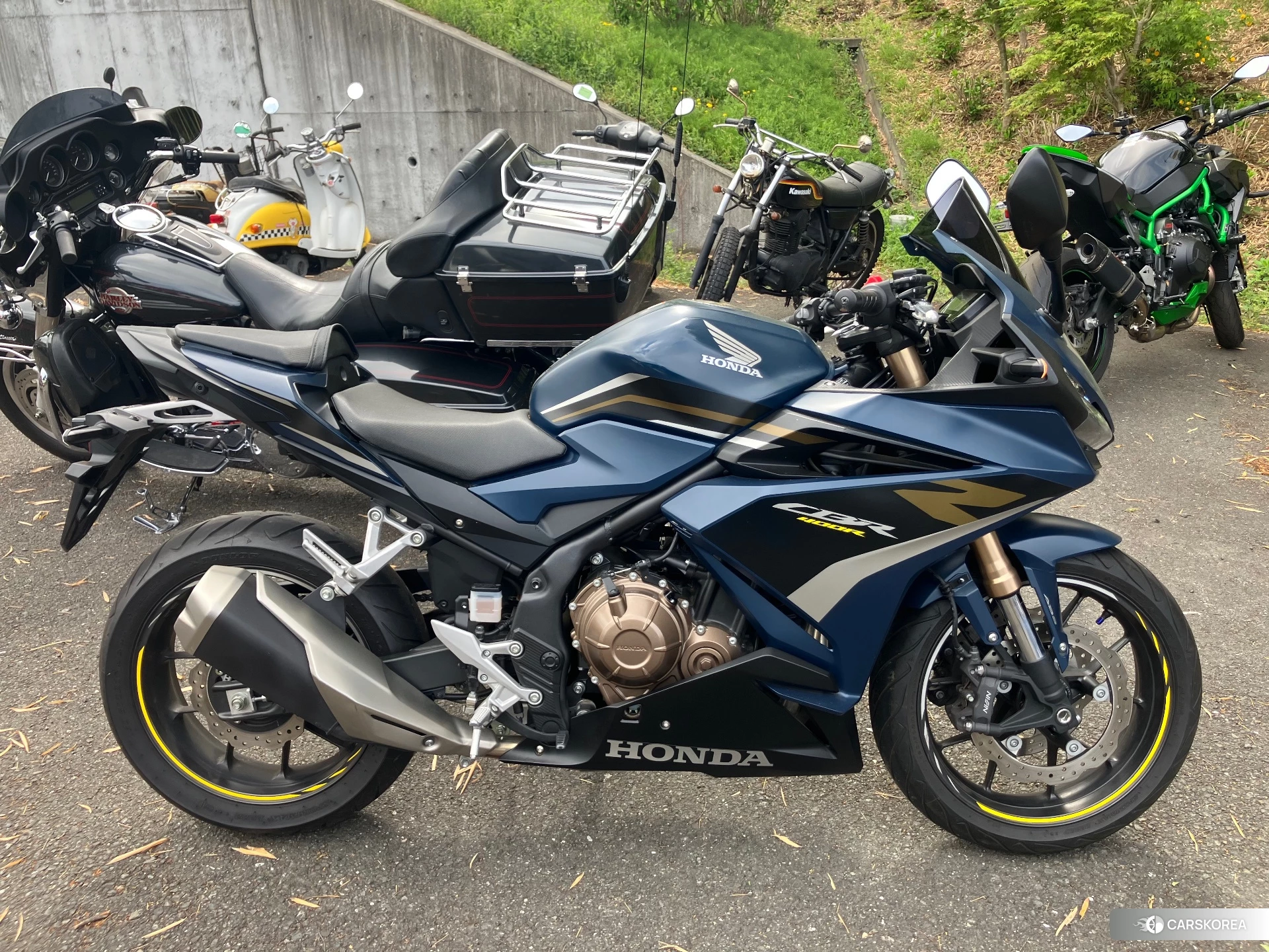 Проданный Honda CBR400R ABS id 3948003 из Японии, фото 2