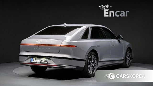 Hyundai Grandeur (GN7) id 4602818 из Кореи 12