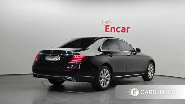 Mercedes-Benz E-Class W213 id 3845787 из Кореи 12