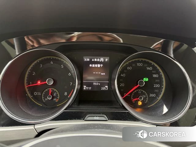Volkswagen Touran L id 4238176 из Китая 12