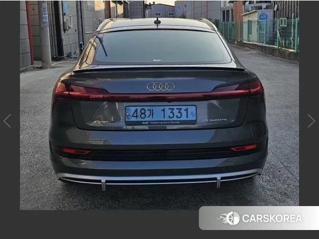 Audi e-Tron 2021 Серый из Кореи, фото 2