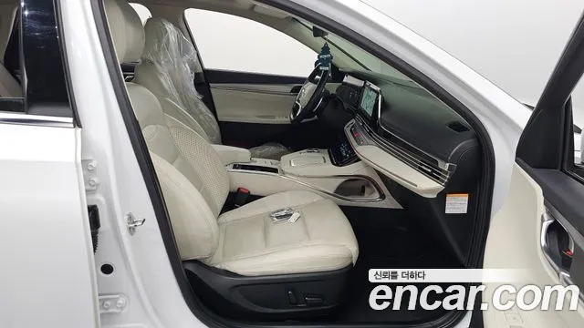 Hyundai The New Grandeur IG Hybrid id 2690092 из Кореи 12