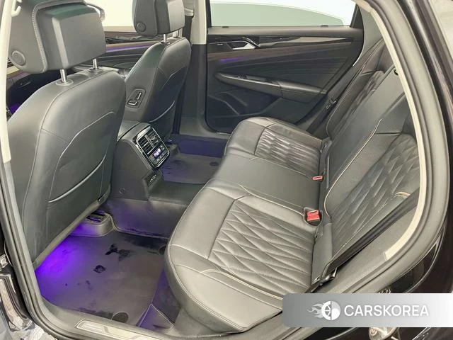 Volkswagen Passat id 4253872 из Китая 12