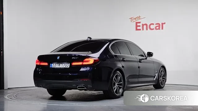 BMW 5 Series (G30) id 3630035 из Кореи 12