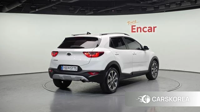 Kia Stonic id 3845051 из Кореи 12