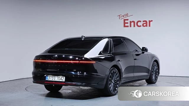 Hyundai Grandeur Hybrid (GN7) id 3805442 из Кореи 12