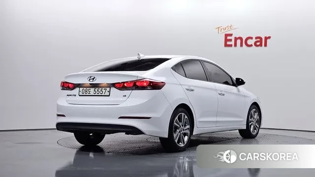 Hyundai Avante AD id 3474921 из Кореи 12