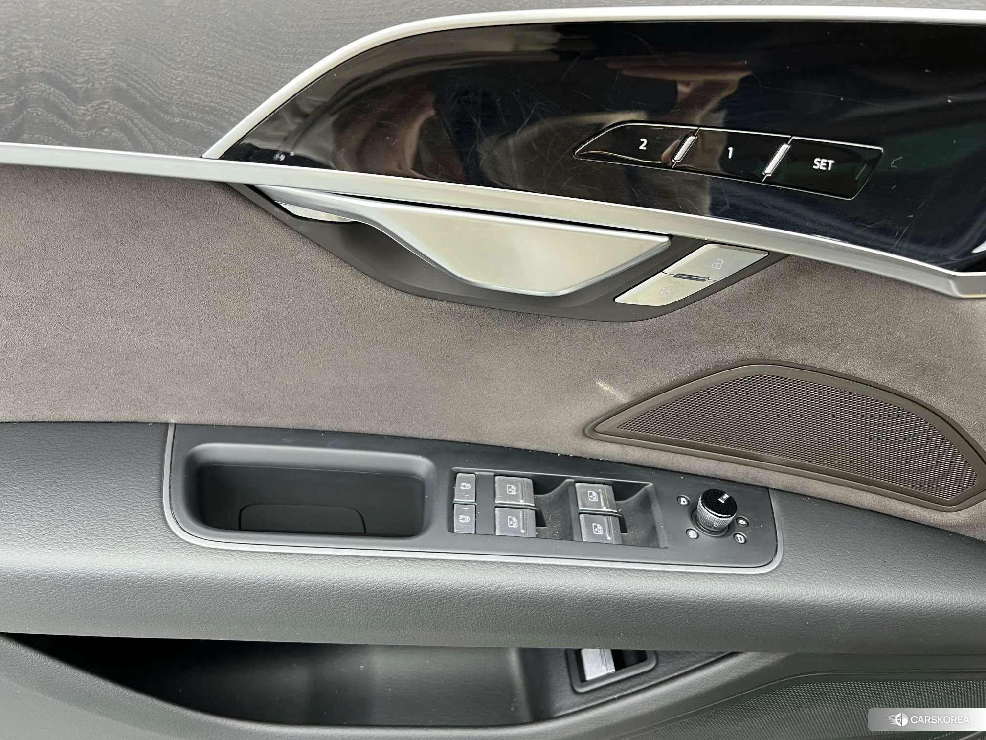 Audi A8 id 4461534 из Китая 12