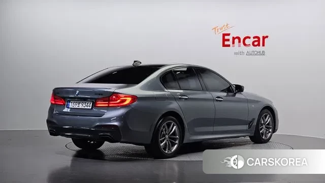 BMW 5 Series (G30) id 3029504 из Кореи 12