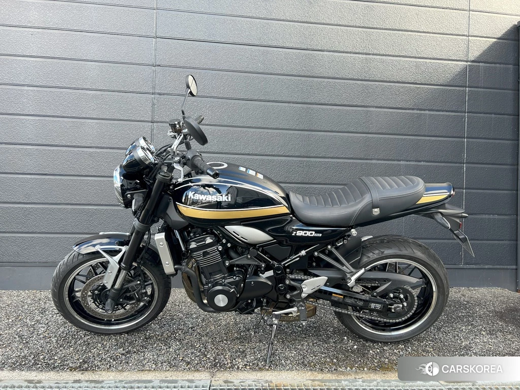 Проданный Kawasaki Z900RS 2021 из Японии