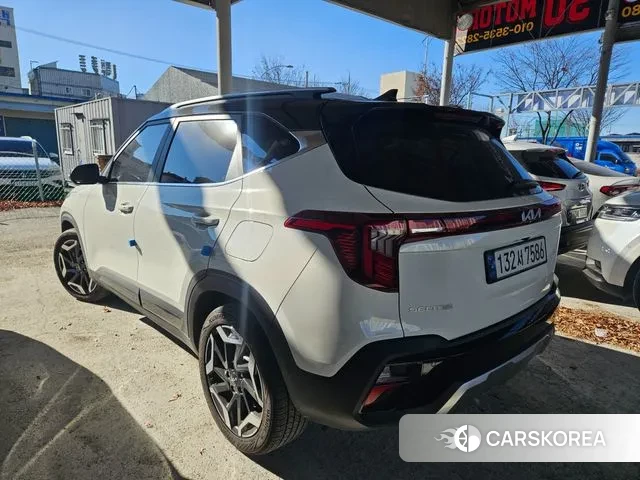 Kia The New Seltos 2023 Белый из Кореи, фото 3