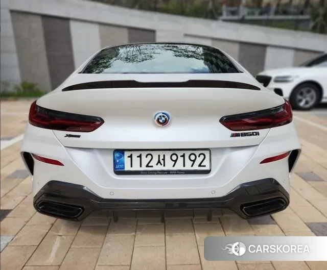 BMW 8 Series (G15) 2021 Белый из Кореи, фото 5