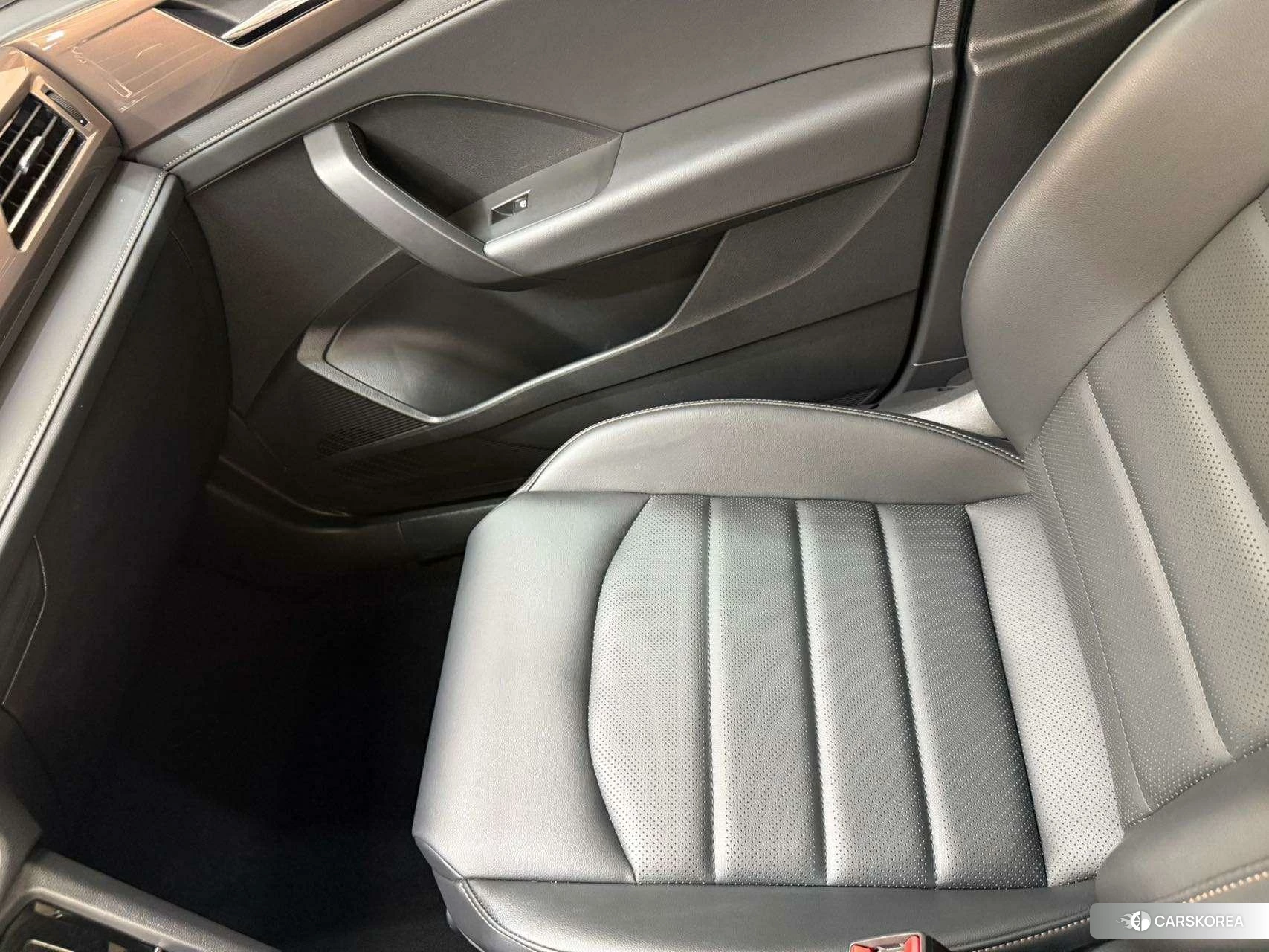 Volkswagen Tuyue id 4487187 из Китая 12