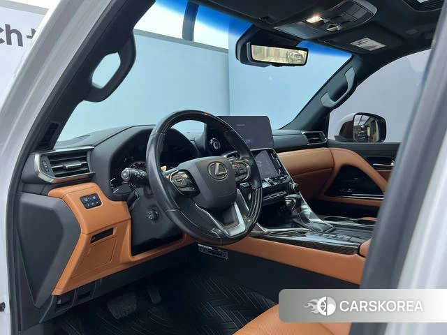 Lexus LX id 4190497 из Китая 12
