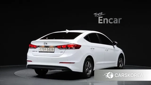 Hyundai Avante AD id 3176780 из Кореи 12