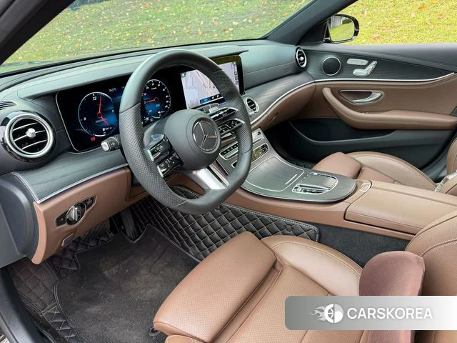 Mercedes-Benz E-class PHEV 2022 Коричневый из Китая, фото 5