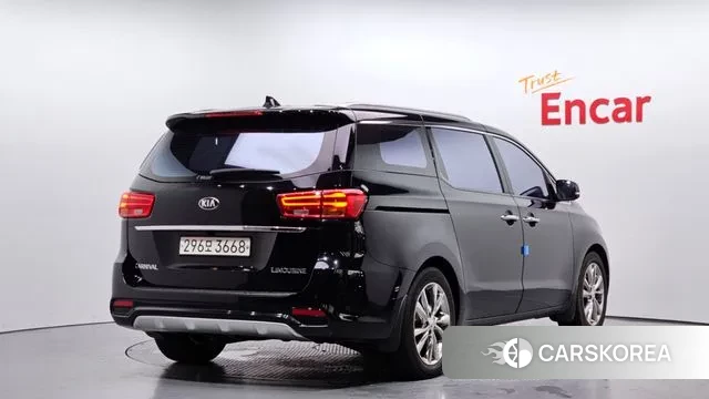 Kia The New Carnival id 2999999 из Кореи 12