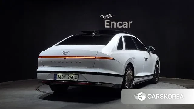 Hyundai Grandeur Hybrid (GN7) id 3751911 из Кореи 12