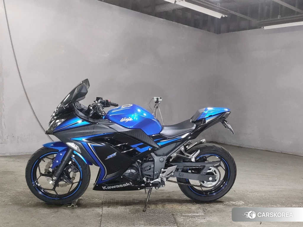 Проданный Kawasaki NINJA 250 2015 из Японии, фото 2