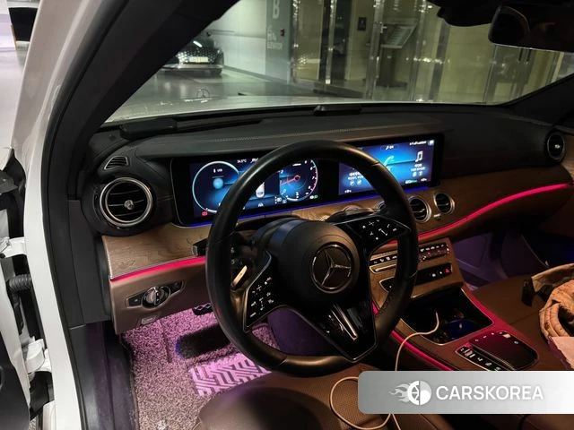 Mercedes-Benz E-Class W213 2021 Белый из Кореи, фото 4