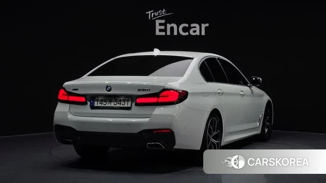 BMW 5 Series (G30) id 3360675 из Кореи 12