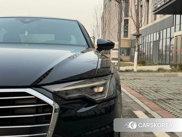 Audi A6L id 4300416 из Китая 12