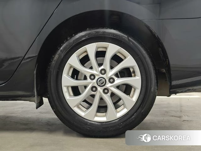 Nissan Xuan Yi id 4221450 из Китая 12