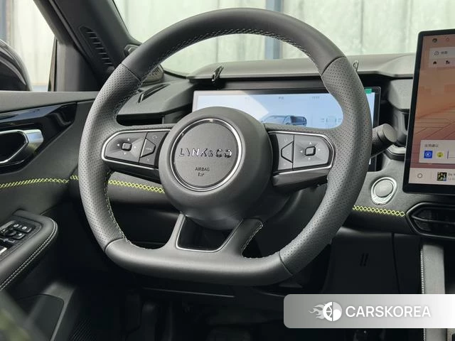 Lynk 03 id 3968673 из Китая 12