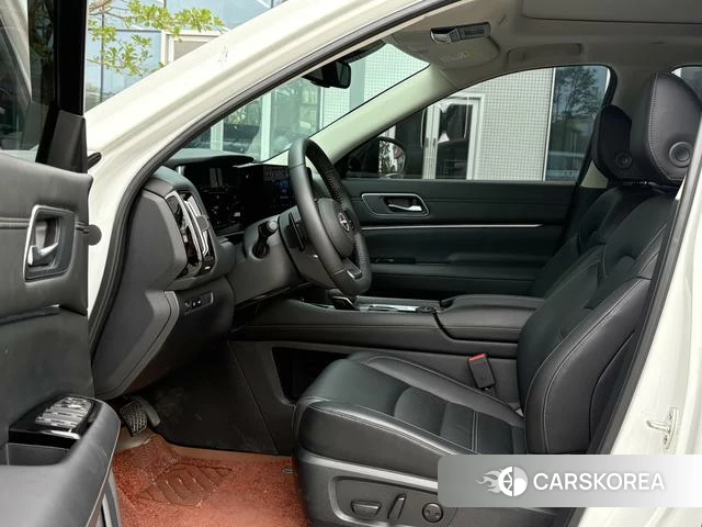 Nissan Exploring the land 2025 Белый из Китая, фото 2