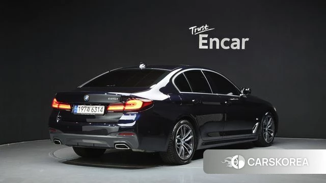 BMW 5 Series (G30) id 3891856 из Кореи 12