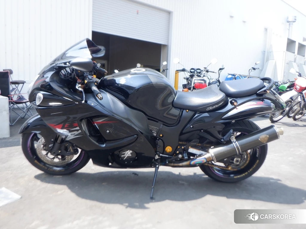 Проданный Suzuki GSX1300R HAYABUSA 2013 из Японии, фото 2