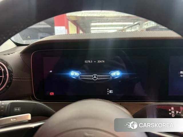 Mercedes-Benz E-class 2023 Черный из Китая, фото 3