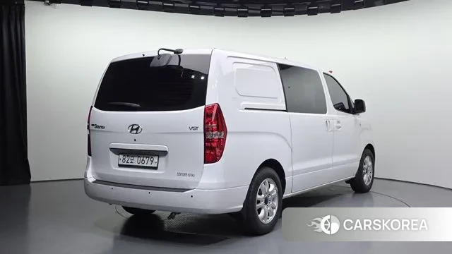 Hyundai The New Grand Starex id 3013729 из Кореи 12