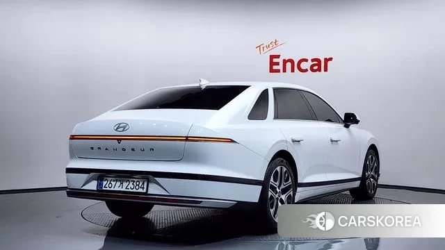 Hyundai Grandeur (GN7) id 3305383 из Кореи 12