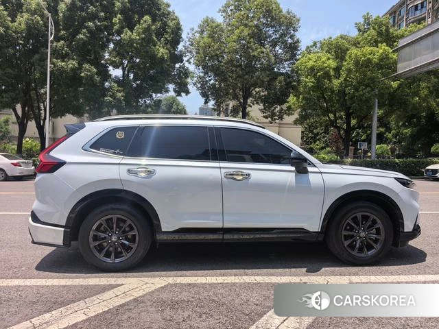 Honda CR-V 2023 Белый из Китая, фото 3