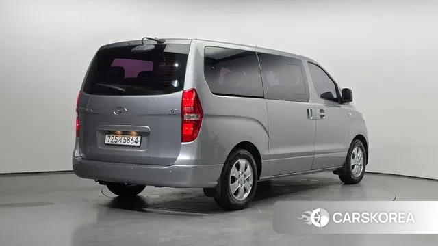 Hyundai The New Grand Starex id 3297771 из Кореи 12