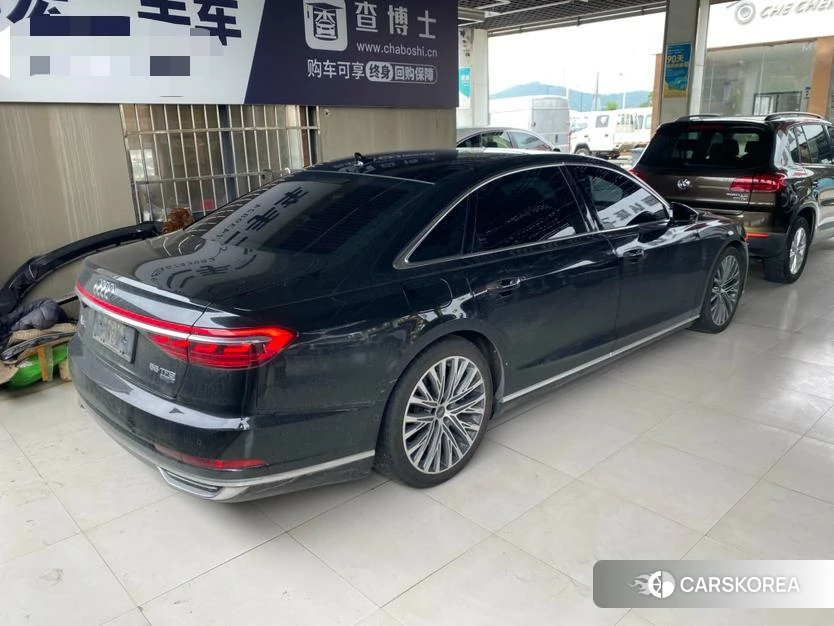Audi A8 id 4461827 из Китая 12