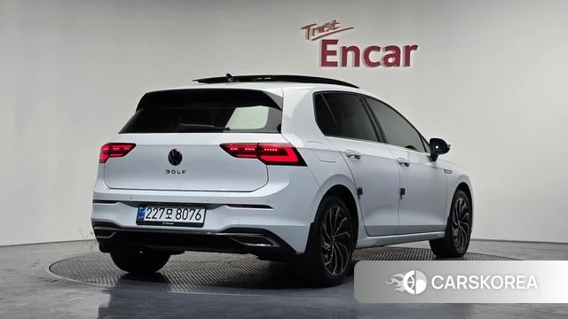 Volkswagen Golf 8th Generation id 3896789 из Кореи 12