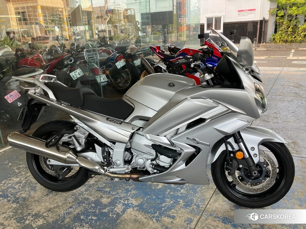 Проданный Yamaha FJR 1300 AS 2017 из Японии