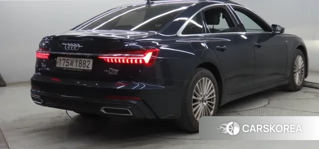 Audi A6 (C8) 2021 Синий из Кореи, фото 2