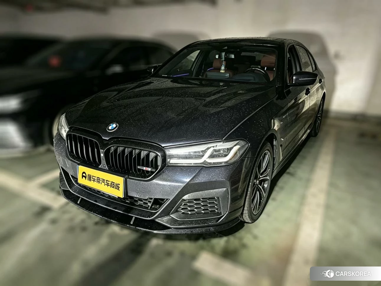BMW 5 series 2021 Черный из Китая, фото 2