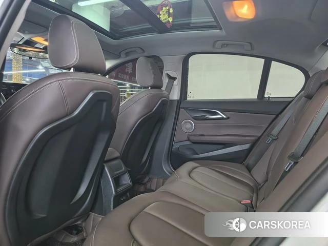 BMW 1 series 2022 Белый из Китая, фото 2