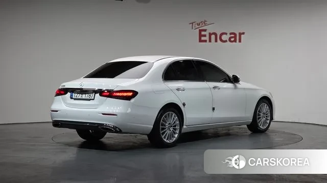 Mercedes-Benz E-Class W213 id 3529483 из Кореи 12