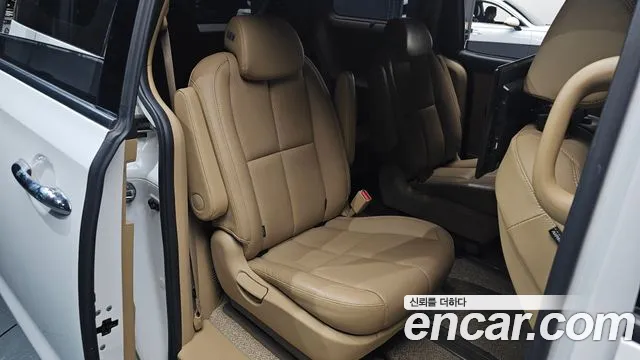 Kia The New Carnival id 2574253 из Кореи 12