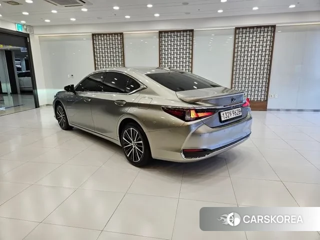 Lexus ES300h 7th generation id 3482687 из Кореи 7