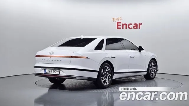 Hyundai Grandeur Hybrid (GN7) id 2925751 из Кореи 12