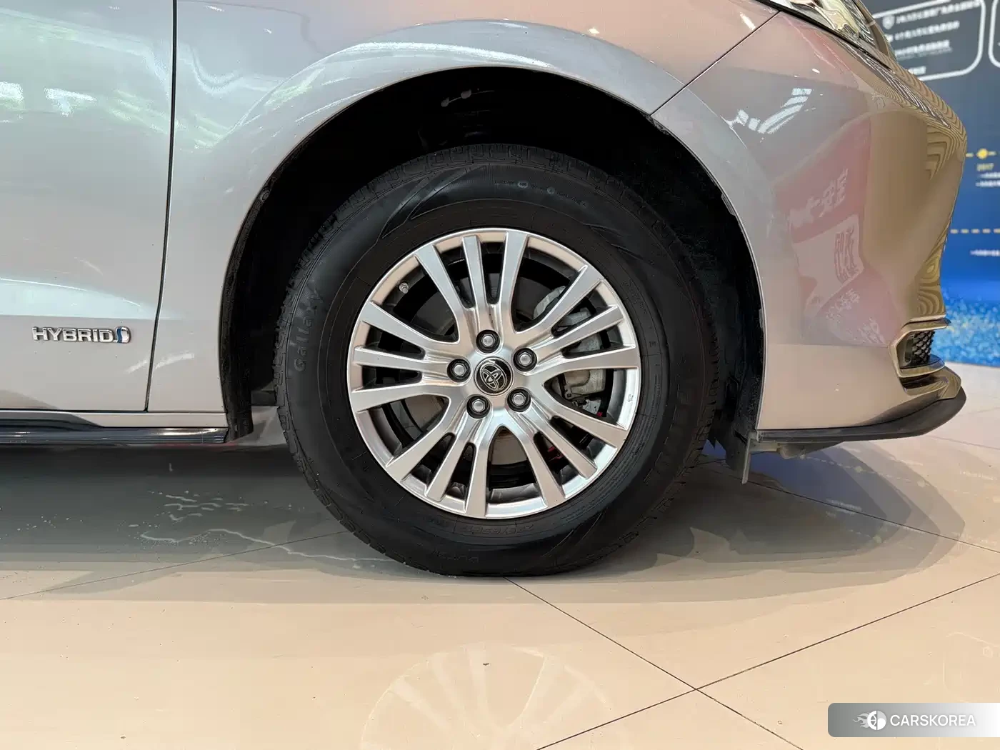 Toyota Sienna id 4547431 из Китая 12