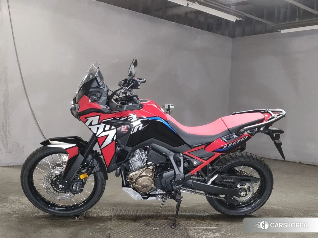 Проданный Honda CRF1100L AFRICA TWIN DCT 2024 из Японии